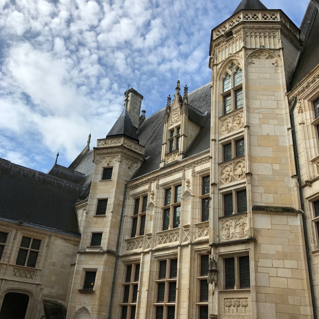 Palais Jacques Coeur - intérieur jour