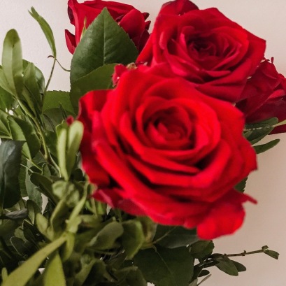 Un bouquet de roses rouges