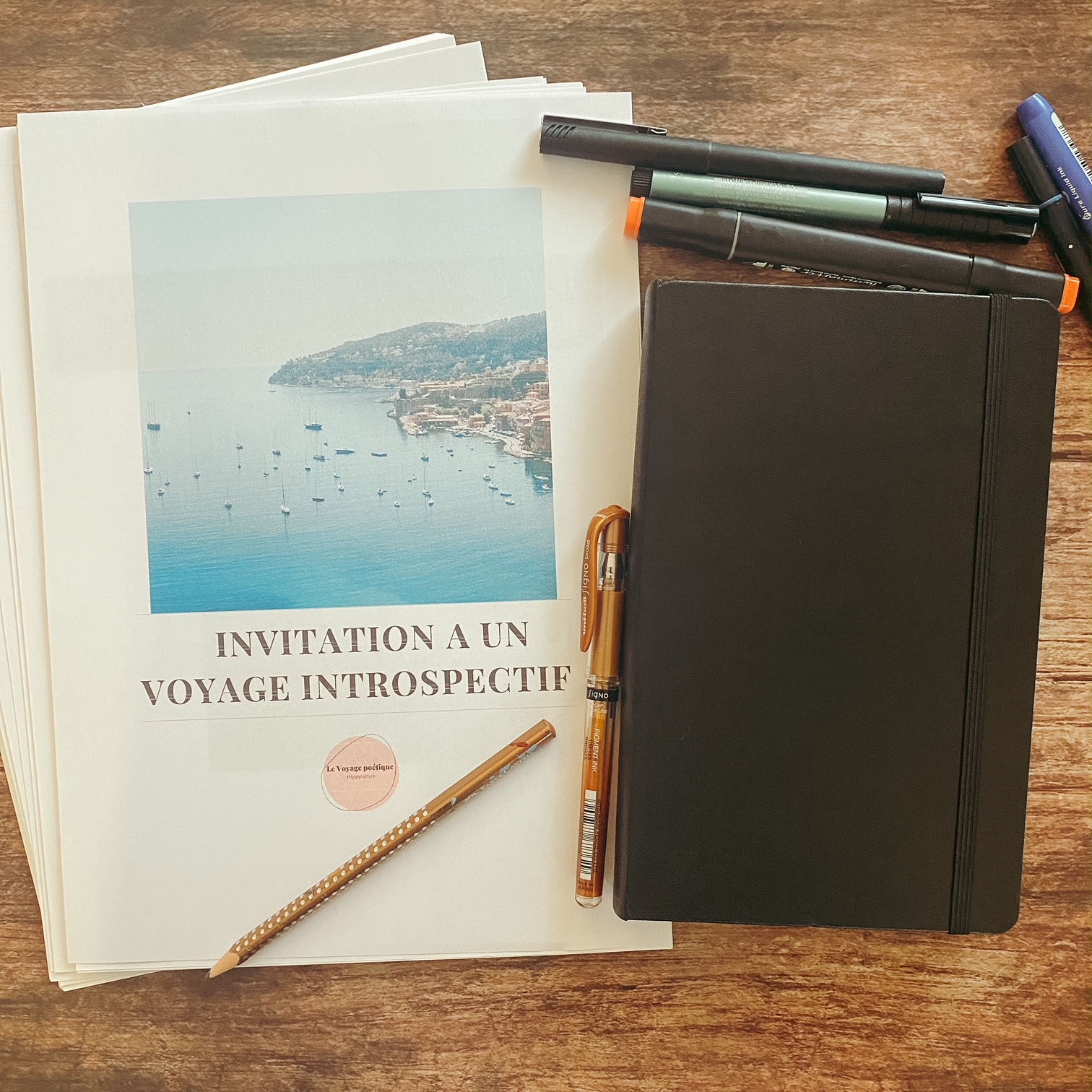 Créez votre carnet de souvenirs à l'aquarelle, de LauraTravelbook :  inspiration et conseils pour dessiner sa vie – Caroline Doudet